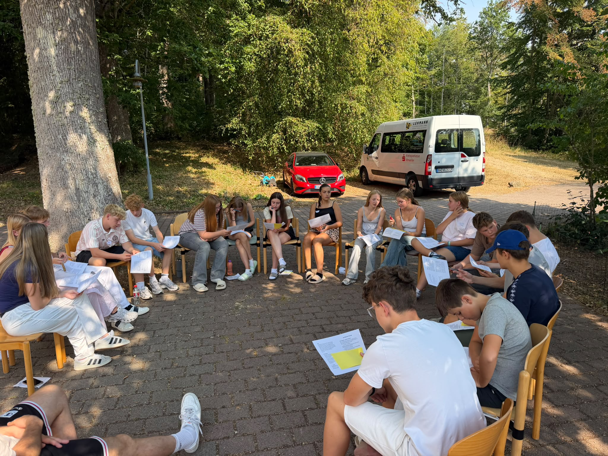 Austausch in der Gruppe beim Firmwochenende in Jünkerath